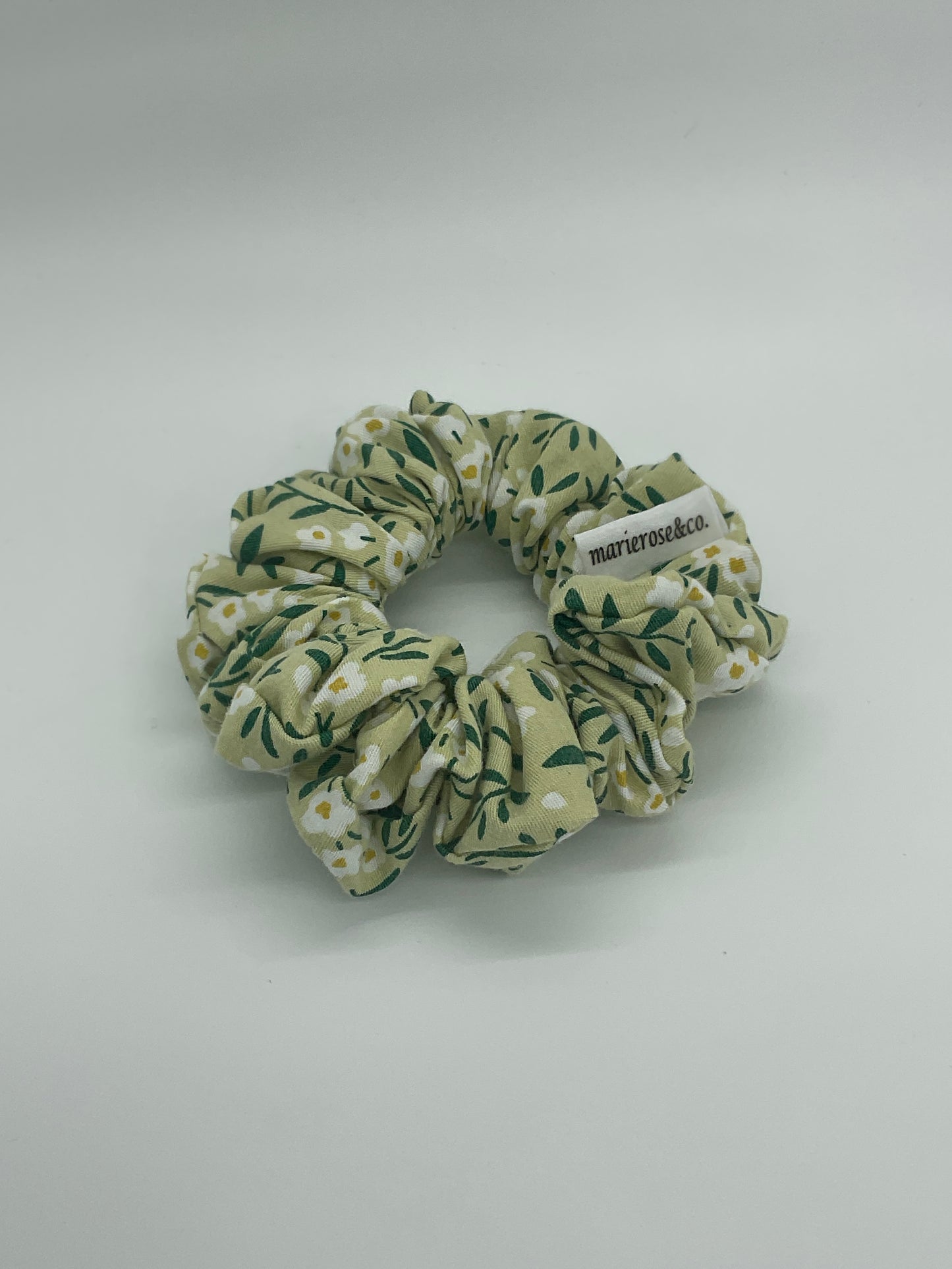 Summer’s green mini scrunchie